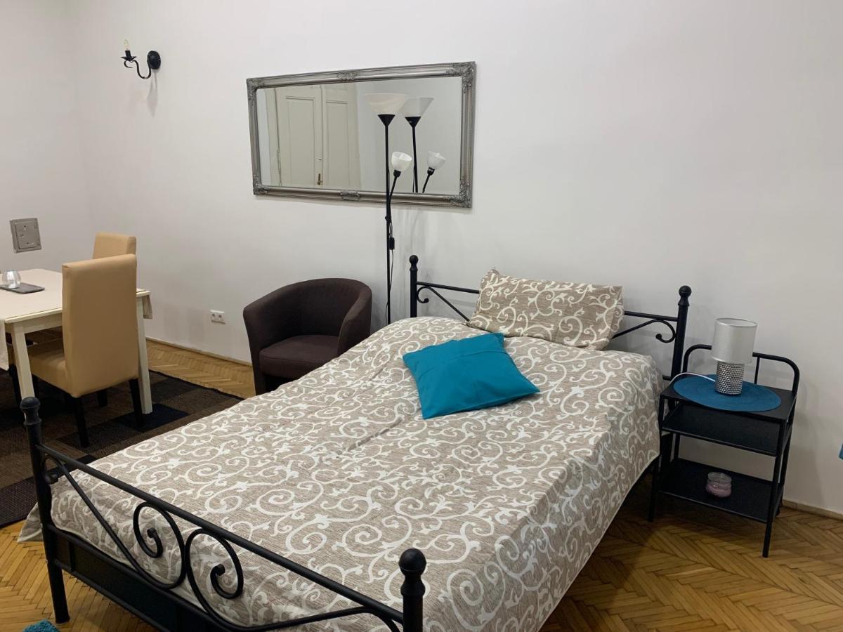 Mester4 Apartman Near To The Danube Budapest Eksteriør billede